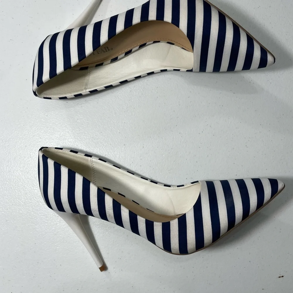 JustFab Striped Navy and White Heels SB-